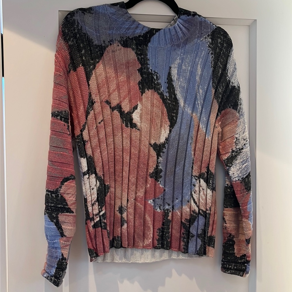Nic+Zoe sweater - size Small. Excellent used condition